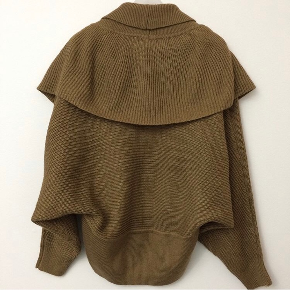 Vertigo Sweater - Picture 2 of 4